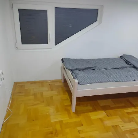 Condo Apartment *