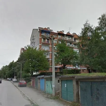 Condo * Nis